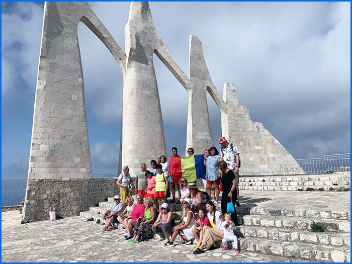 Poza de grup Zalongo - Grecia